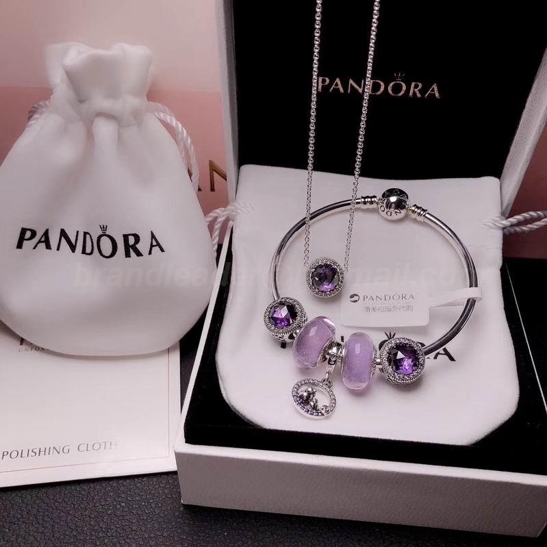 Pandora Bracelets 648